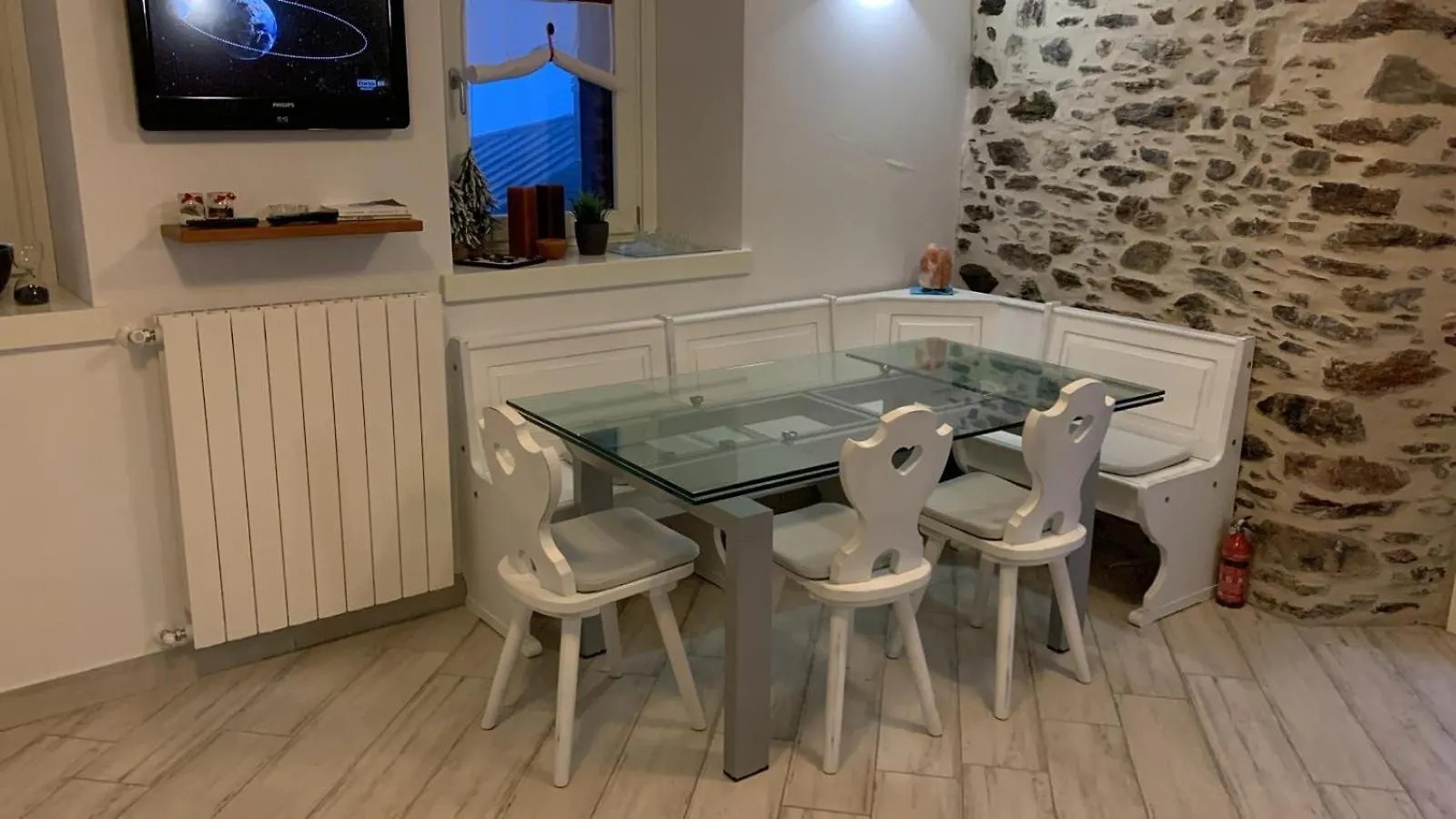 J Apartment Villa d'Allegno